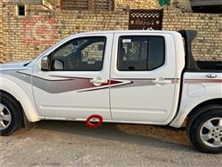 نيسان نافارا